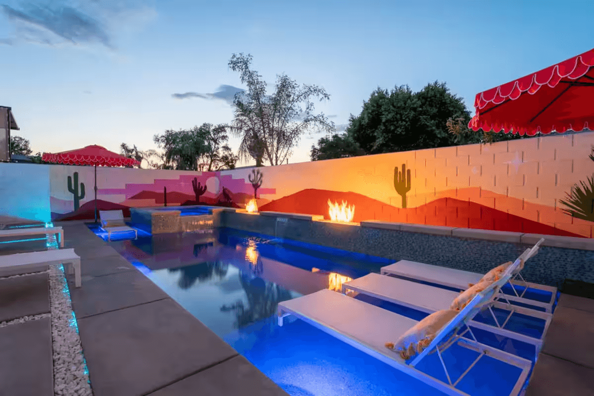Luxury Boho Retreat — Heated pool, spa & game room