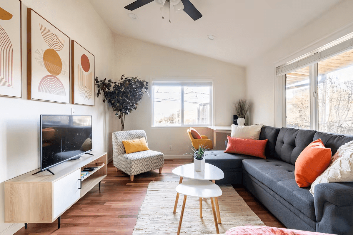 Queen Anne Cottage — Queen Anne