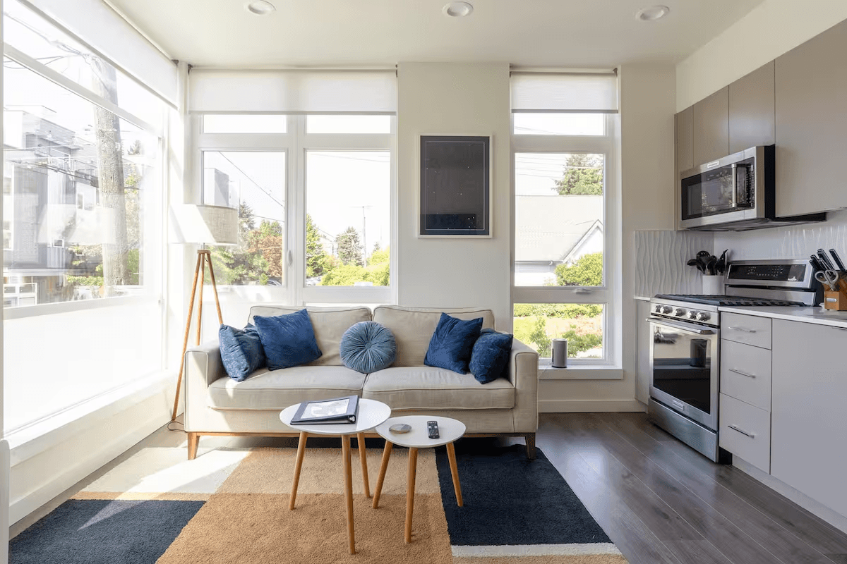 Rooftop Getaway — Mountain views over Capitol Hill